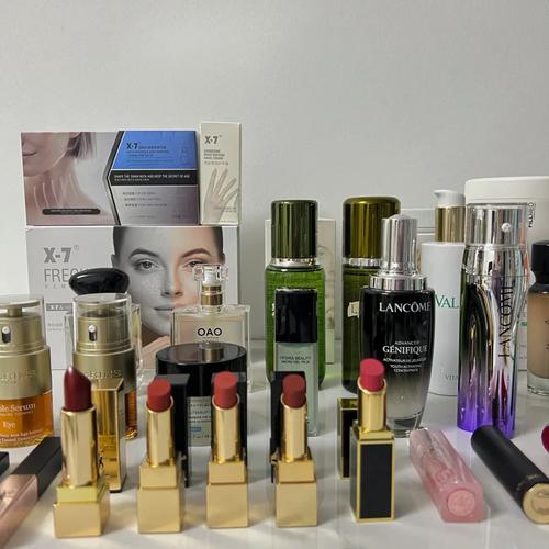 近期入手大牌护肤品化妆随手拍合集